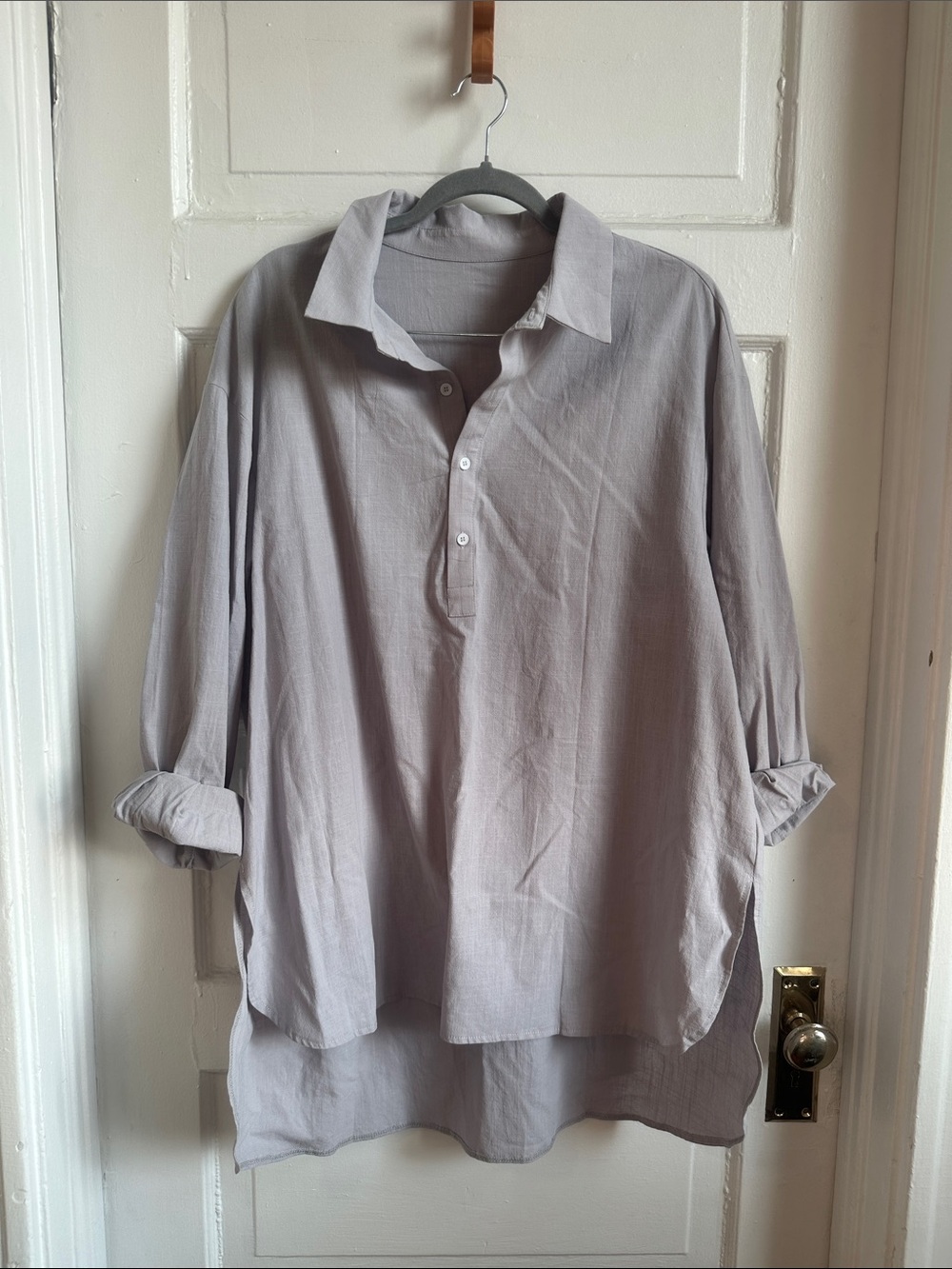 Women’s Relaxed Button-Front Tunic Shirt in Light Gray